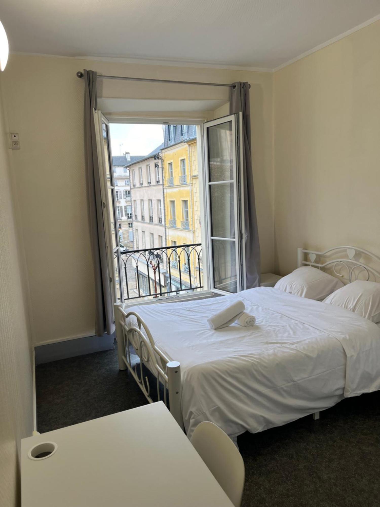 L'Esperance Hotell Versailles Exteriör bild